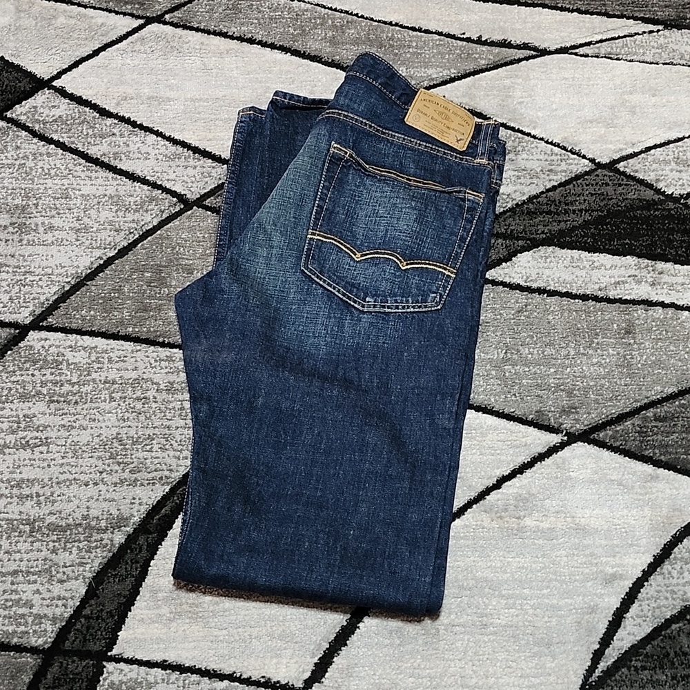 AMERICAN EAGLE OUTFITTERS RELAXED STRAIGHT EMBROIDERED LONG DENIM JEAN